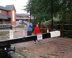 Brenda and Briony at Banbury lock